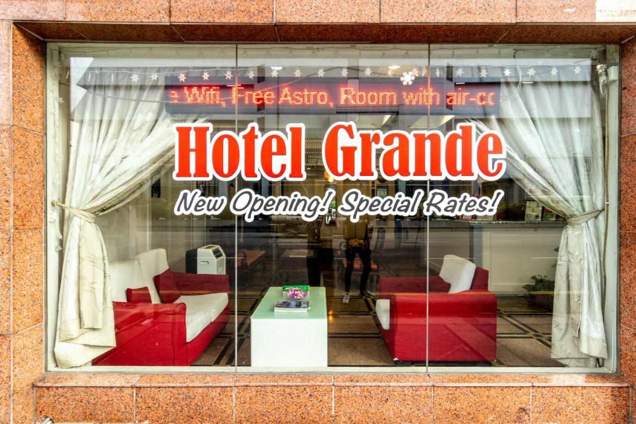Hotel Grande Malacca Екстериор снимка